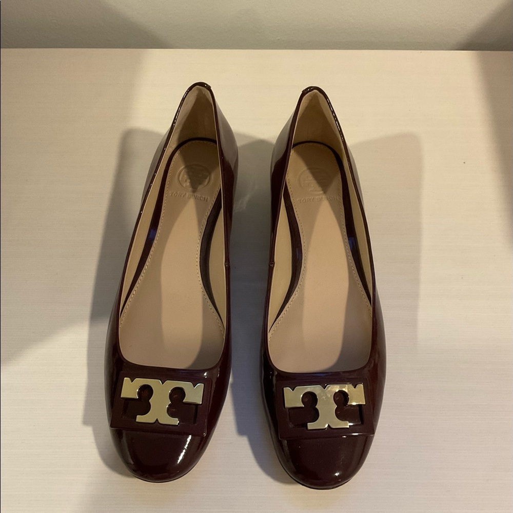 Tory Burch Burgundy Flats Size 7M